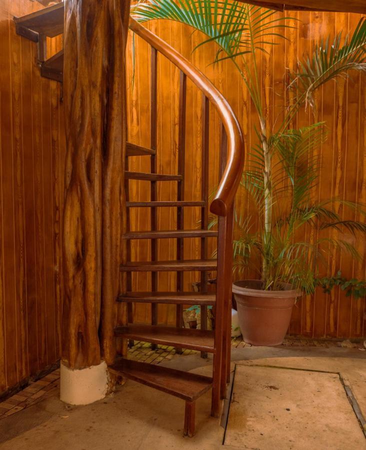 Hostal Poseidon Puerto Cayo Luaran gambar