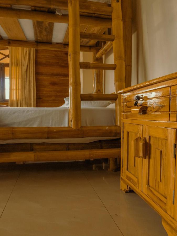 Hostal Poseidon Puerto Cayo Luaran gambar
