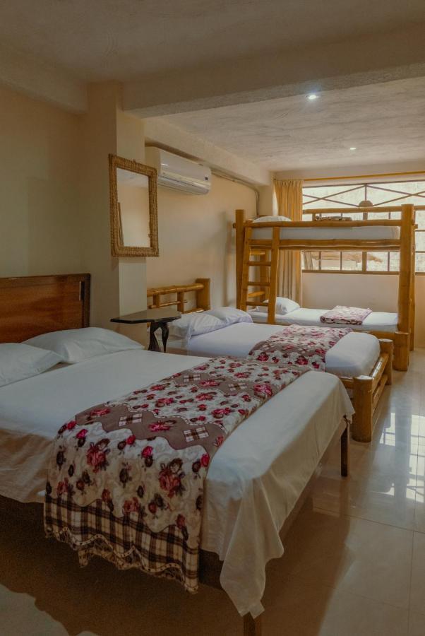 Hostal Poseidon Puerto Cayo Luaran gambar