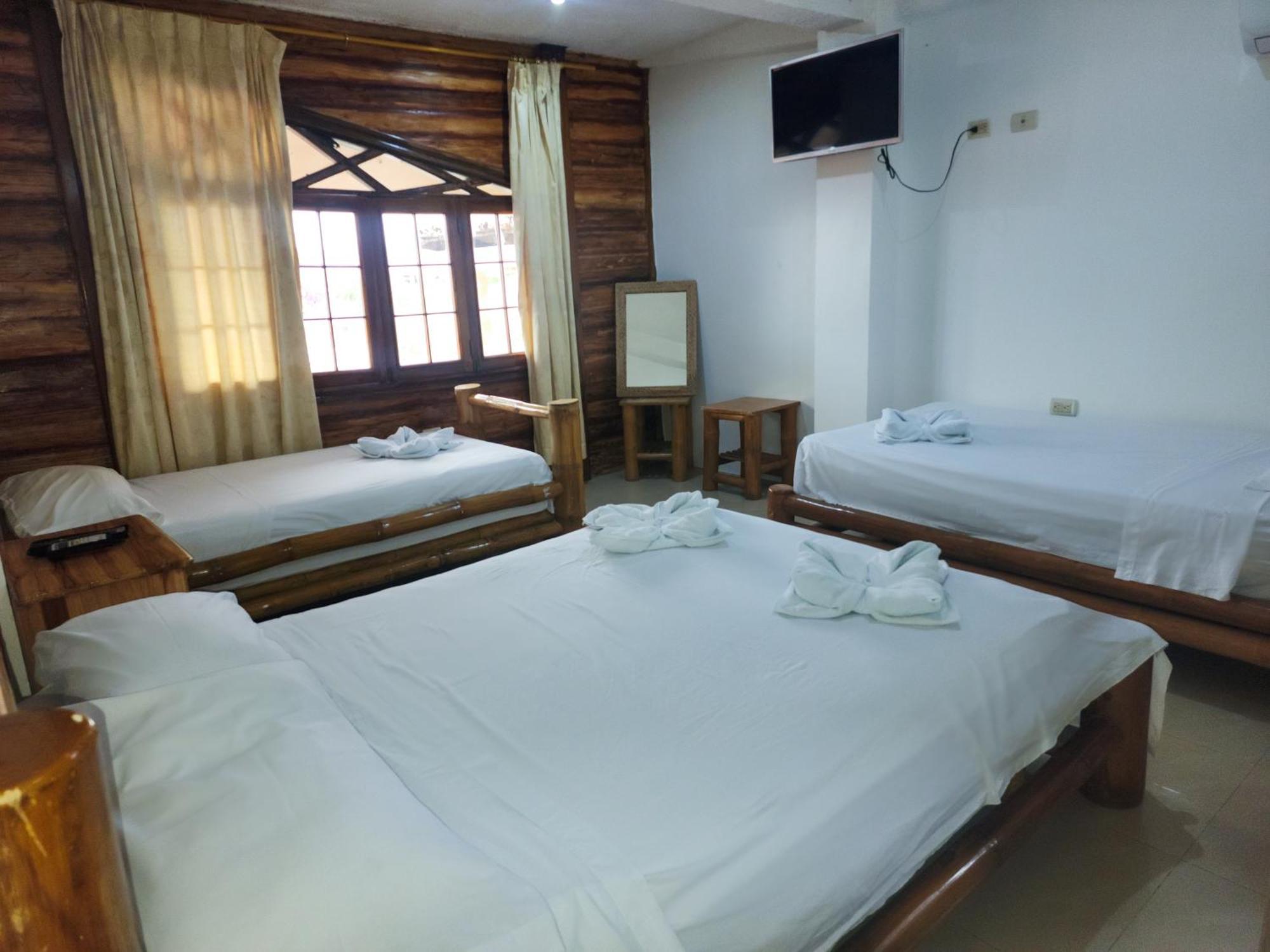 Hostal Poseidon Puerto Cayo Luaran gambar
